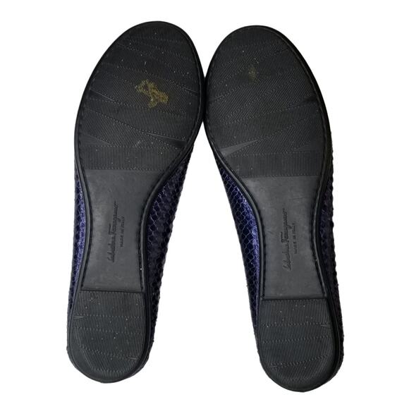 Salvadore Feragamo Women's Blue Python Loafers, Size 8 - Picture 6 of 11